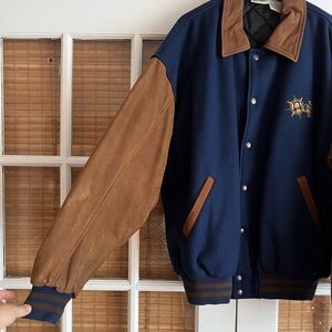 Vintage 1990s 90s Mens XL Rare Walt Disney World Tour Wool Leather Bomber Jacket